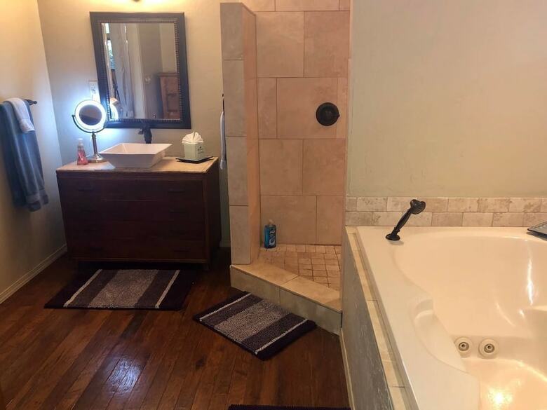 Bailey Lane~2.5 Miles To Autzen Stadium~sleeps 4