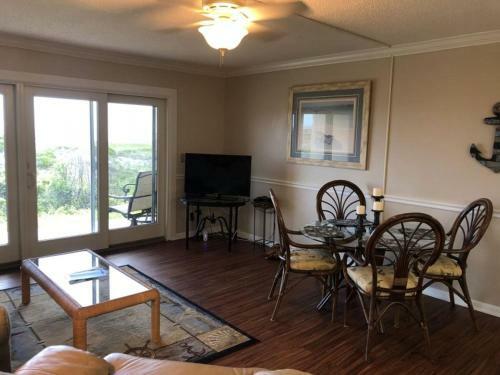 Apartamento First Floor Beachfront Condo #125269
