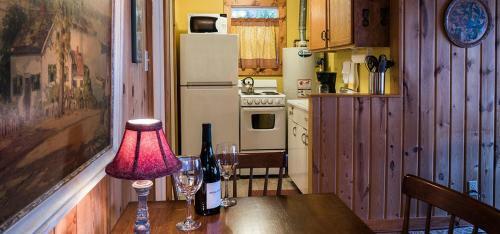 Posada Thorp House Inn & Cottages