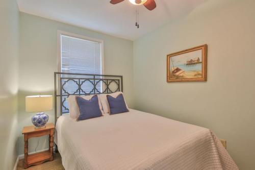 East Ashley Avenue 1305 - Ocean Oaks Home