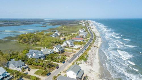 East Ashley Avenue 1414 - Trade Winds Home