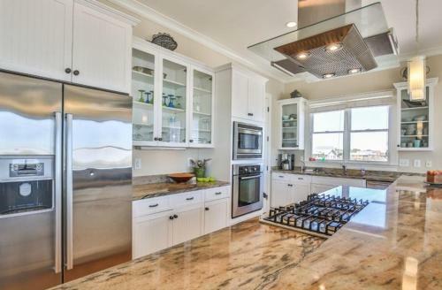 East Ashley Avenue 1709 - Paradise Weiss Home