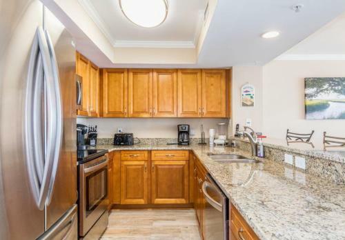 Apartamento Chas. Oceanfront 308 Condo