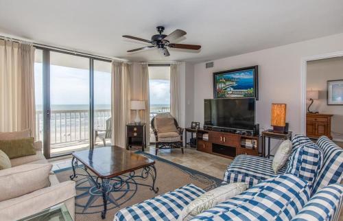 Apartamento Chas. Oceanfront 305 - Top Shelf Condo