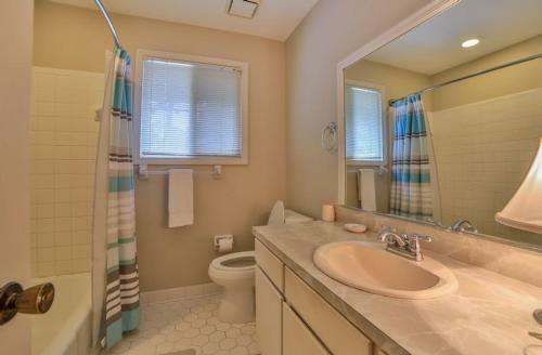 Easy Huron Avenue 0305 By The Sea Home