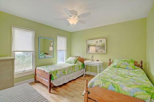 1578 East Ashley Home