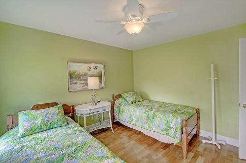 1578 East Ashley Home