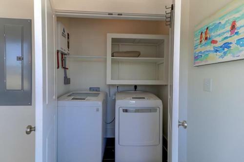 125-b East Ashley Townhouse