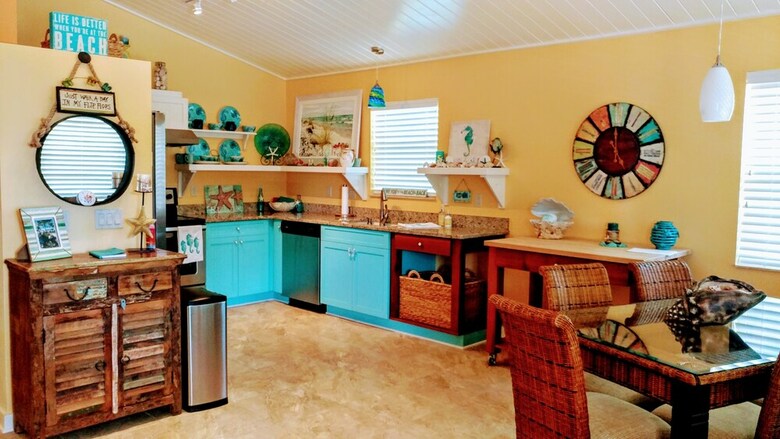 Blue Starfish Estate - Three Bedroom Home