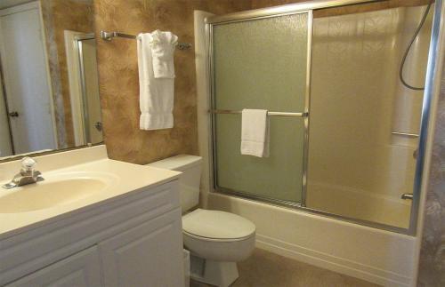 Estero Beach & Tennis #205c Apartment