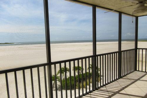 Carlos Pointe #231 Apartment