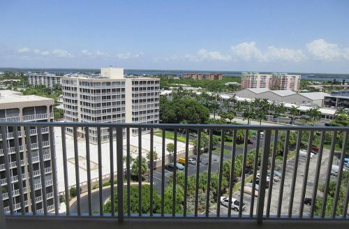Estero Beach & Tennis #1108a Apartment