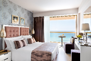 Sani Beach Hotel/ Sani Resort