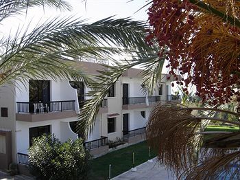 Anna Hotel Apartments