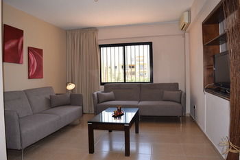 Anna Hotel Apartments
