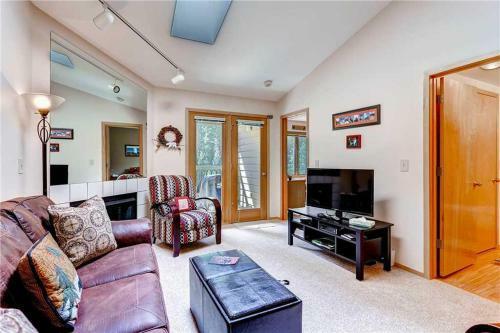 Apartamento Two-bedroom - Woodbridge Inn 302