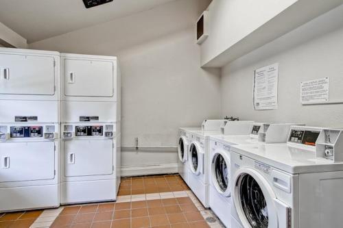 Apartamento Two-bedroom Condo G136 At Mountainside
