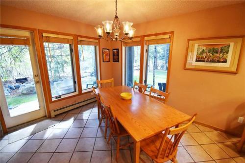 Cross Creek 308 (condo)