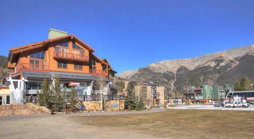 Copper One At Center Village By Copper Mountain Lodging