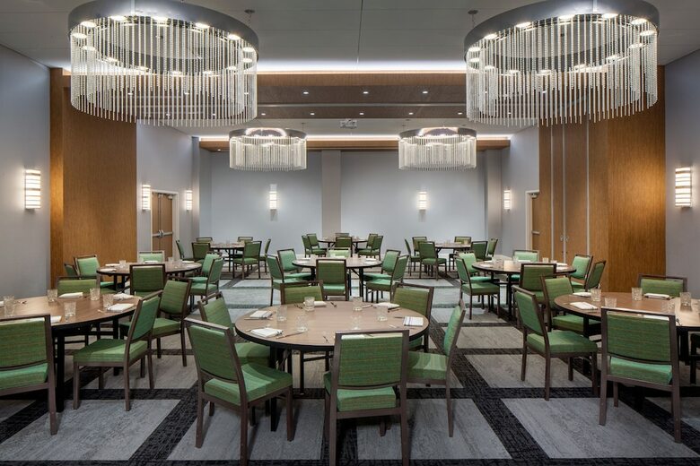 Hotel Indigo Gainesville-celebration Pointe