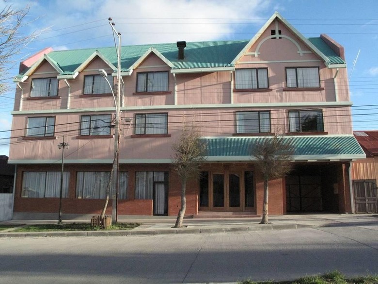 Hotel Saltos Del Paine