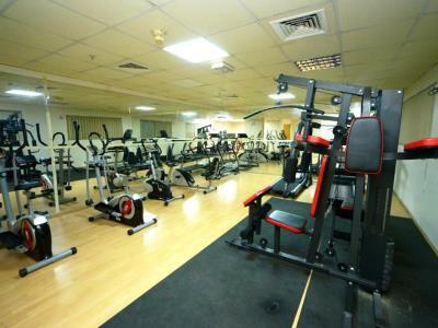 Hotel Nejoum Al Emarate