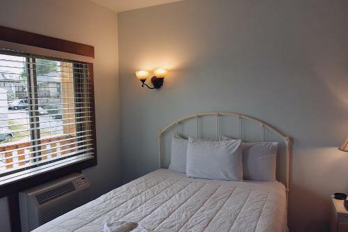 Apartamento Yellowstone Condos & Suites