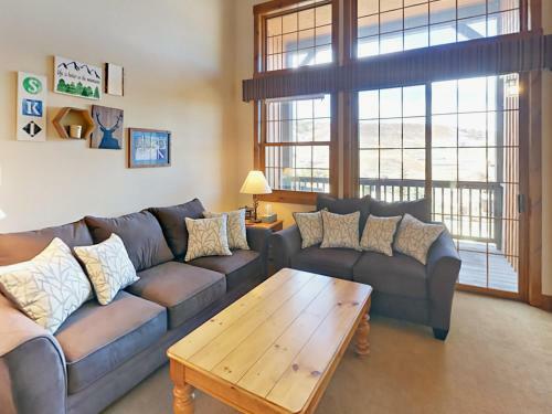 5302 Northstar Townhouse Building 5 Unit 302