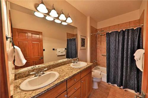 Apartamento Kicking Horse Lodges 5-202 Condo