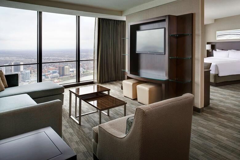 Hotel Detroit Marriott At The Renaissance Center