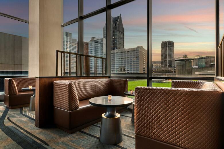 Hotel Detroit Marriott At The Renaissance Center
