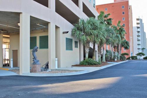 Crystal Shores West 1107 Apartment