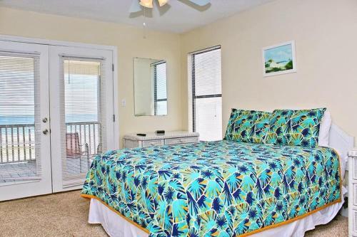 Bonhomme Richard West Holiday Home