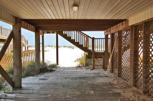 Bonhomme Richard West Holiday Home