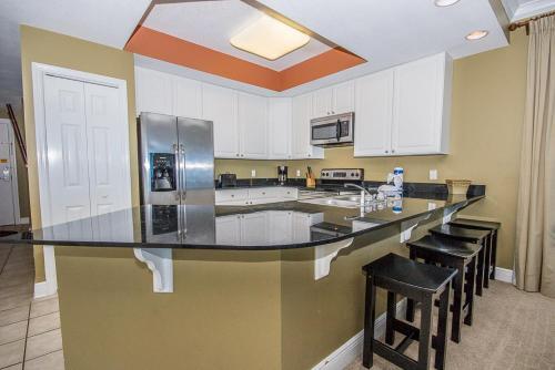 San Carlos 801 Apartment