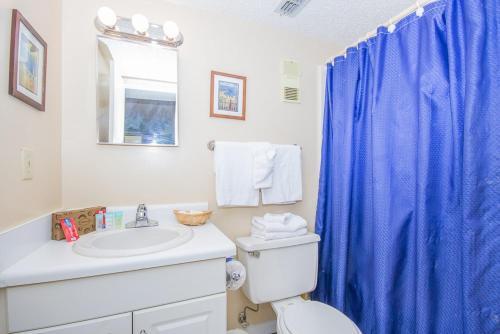 Island Shores 651 Apartment