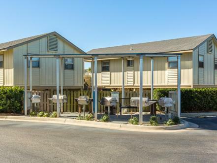 Crystal Tower 1808 Apartment