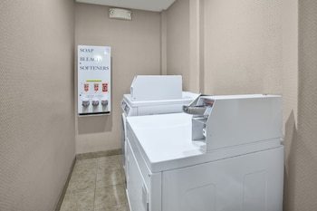Hotel Holiday Inn Express Detroit Warren