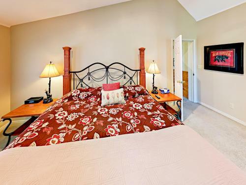 1634 Cedarbark Lane Cabin