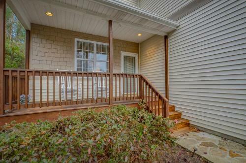 Hendersonville Cottage