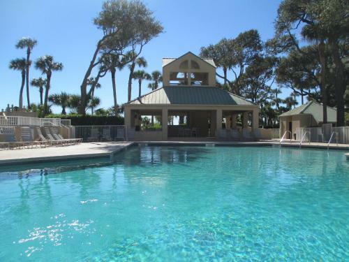 108 Barrington Arms Villa