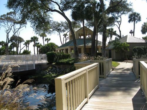 108 Barrington Arms Villa