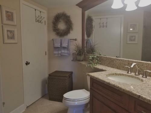 108 Barrington Arms Villa