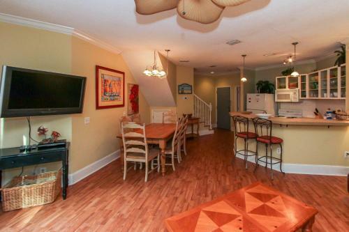 4 Ocean Breeze Townhouse