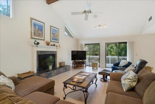 11 St George Home