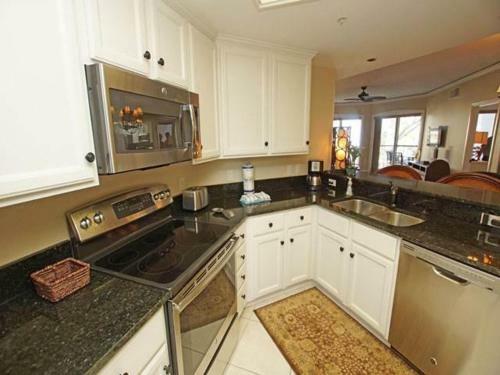 3204 Windsor Court Villa