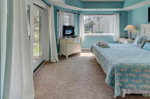 Shorewood 136 Villa
