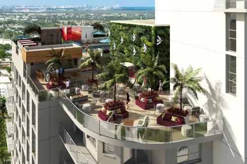 Aparthotel Luxury 2 Br Condos W/ Balcony