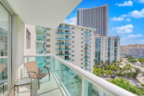 Apartamento 2 Bedrooms 2 Full Bathrooms Apt. On The Beach