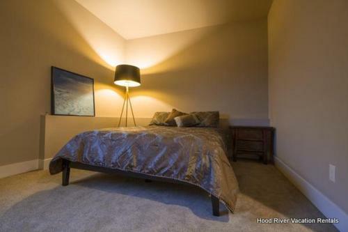 Casa Del Stoke-rvr Vw-ac-3br/3b